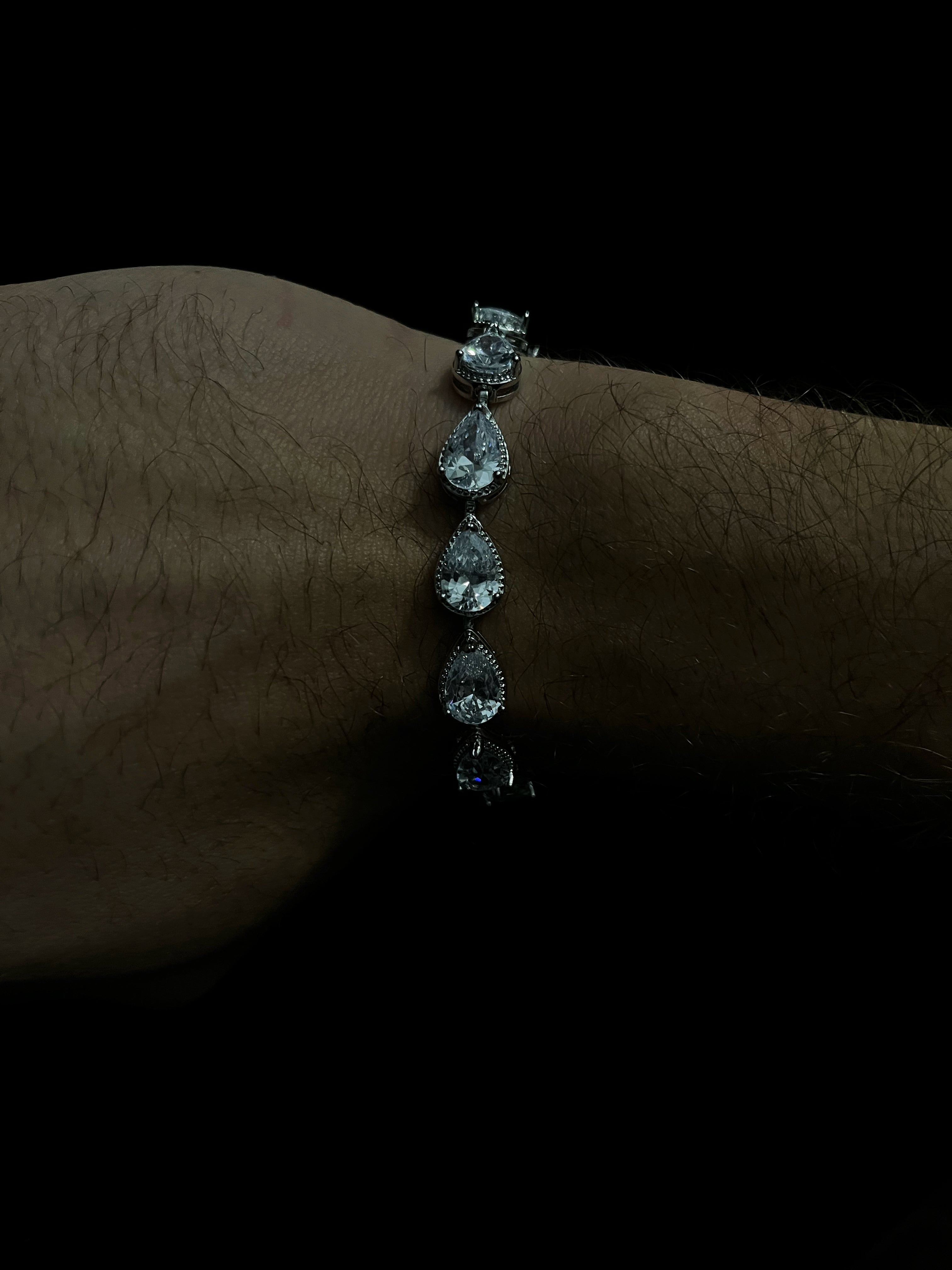 Tear Drop Bracelet